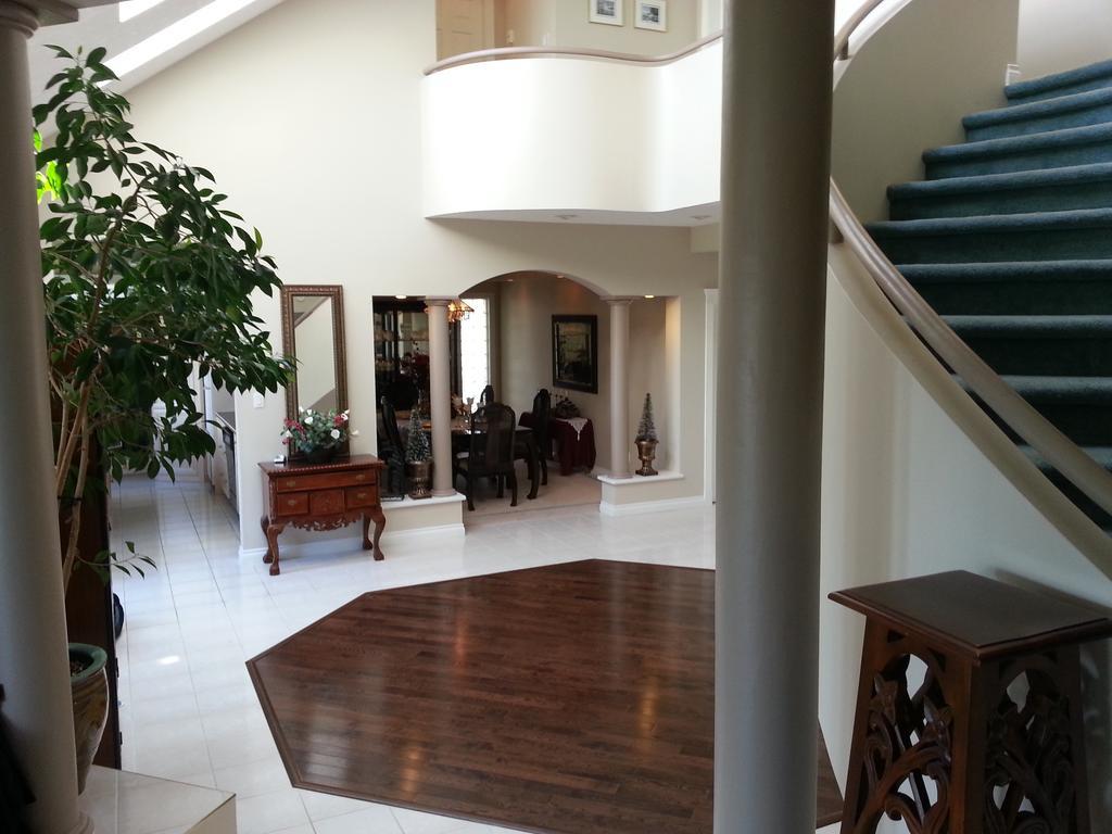 By The Sea Bnb, Sidney Victoria Bc מראה חיצוני תמונה