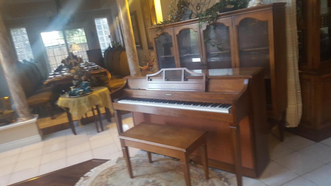 By The Sea Bnb, Sidney Victoria Bc מראה חיצוני תמונה