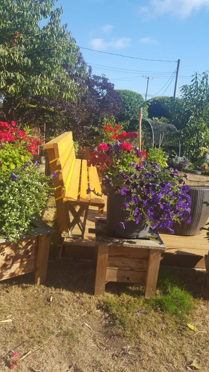 By The Sea Bnb, Sidney Victoria Bc מראה חיצוני תמונה